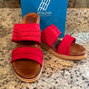 Italian Shoemakers - Mady, size 9 1/2, wedges